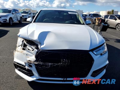 Piąte zdjęcie samochodu w środku: 2017 AUDI A4 PRESTIGE VIN:WAUFNAF43HN032951 - miniatura