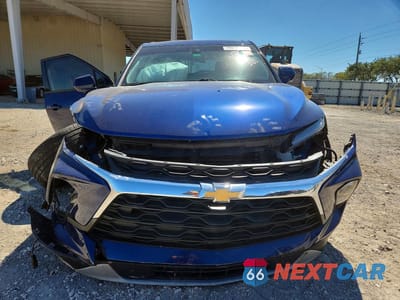 Piąte zdjęcie samochodu w środku: 2023 CHEVROLET BLAZER 2LT VIN:3GNKBCR49PS104894 - miniatura