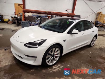 2021 TESLA MODEL 3 5YJ3E1EC2MF926480 - główne zdjęcie licytacji z USA - miniatura
