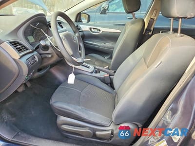 Zdjęcie 7 z 13 samochodu: 2014 NISSAN SENTRA S VIN:3N1AB7AP1EL687182 - miniatura