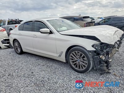 Czwarte zdjęcie samochodu z boku: 2021 BMW 530 I VIN:WBA53BH0XMCG37592 - miniatura