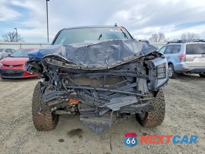 Piąte zdjęcie samochodu w środku: 2022 GMC YUKON XL DENALI VIN:1GKS2JKT8NR183770 - miniatura