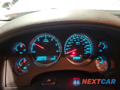 Zdjęcie 9 z 12 samochodu: 2010 CHEV SILVERADO VIN:3GCRKTE33AG149814 - miniatura