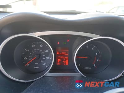 Zdjęcie 9 z 13 samochodu: 2010 MITSUBISHI OUTLANDER ES VIN:JA4AT2AW5AZ006278 - miniatura