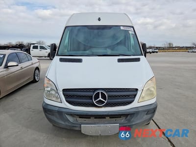 Piąte zdjęcie samochodu w środku: 2012 MERCEDES-BENZ SPRINTER 2500 VIN:WDZPE7CC7C5697060 - miniatura