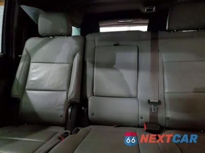 Zdjęcie 10 z 13 samochodu: 2023 CHEVROLET SUBURBAN K1500 LT VIN:1GNSKCKD7PR292652 - miniatura