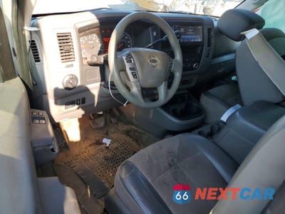 Zdjęcie 8 z 14 samochodu: 2019 NISSAN NV 2500 DELIVERY VAN VIN:1N6AF0LYXKN811327 - miniatura