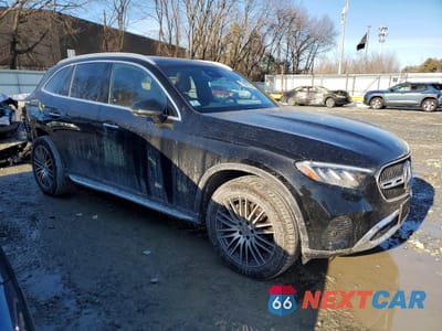 Czwarte zdjęcie samochodu z boku: 2023 MERCEDES-BENZ GLC 300 4MATIC VIN:W1NKM4HB7PF028775 - miniatura