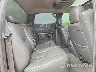 Zdjęcie 10 z 13 samochodu: 2005 GMC SIERRA K2500 HEAVY DUTY VIN:1GTHK23275F971989 - miniatura