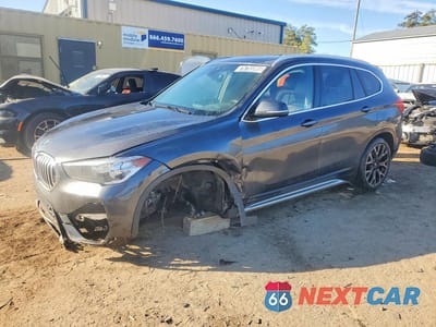 2021 BMW X1 XDRIVE28I WBXJG9C06M5T33833 - główne zdjęcie licytacji z USA - miniatura