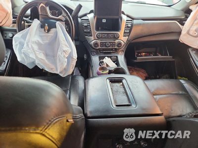 Zdjęcie 8 z 12 samochodu: 2015 CHEVROLET SUBURBAN K1500 LT VIN:1GNSKJKC6FR528010 - miniatura