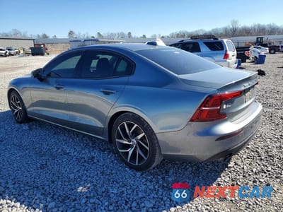 Drugie zdjęcie samochodu z przodu: 2019 VOLVO S60 T5 MOMENTUM VIN:7JR102FK2KG014115 - miniatura