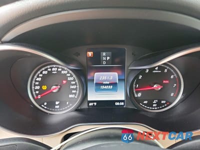 Zdjęcie 9 z 12 samochodu: 2016 MERCEDES-BENZ GLC 300 4MATIC VIN:WDC0G4KB7GF082425 - miniatura