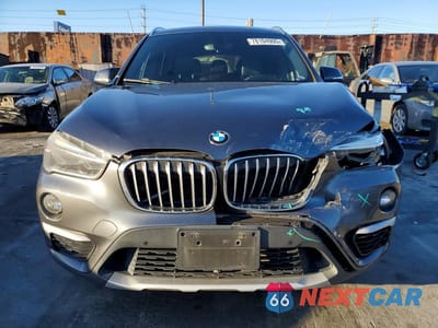 Piąte zdjęcie samochodu w środku: 2016 BMW X1 XDRIVE28I VIN:WBXHT3C37G5E56551 - miniatura