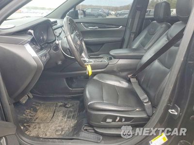 Zdjęcie 7 z 13 samochodu: 2020 CADILLAC XT6 PREMIUM LUXURY VIN:1GYKPCRS4LZ132313 - miniatura