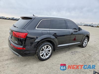 Trzecie zdjęcie samochodu z tyłu: 2017 AUDI Q7 PREMIUM VIN:WA1AAAF75HD012395 - miniatura