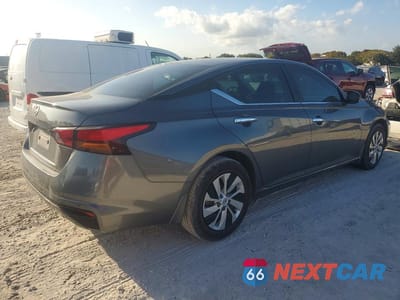 Trzecie zdjęcie samochodu z tyłu: 2024 NISSAN ALTIMA 2.5 S VIN:1N4BL4BV0RN326032 - miniatura