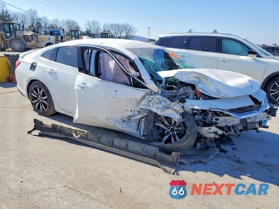 Czwarte zdjęcie samochodu z boku: 2024 CHEVROLET MALIBU RS VIN:1G1ZG5ST9RF236513 - miniatura