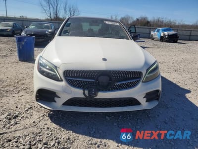 Piąte zdjęcie samochodu w środku: 2021 MERCEDES-BENZ C 300 VIN:W1KWF8DB9MR635860 - miniatura