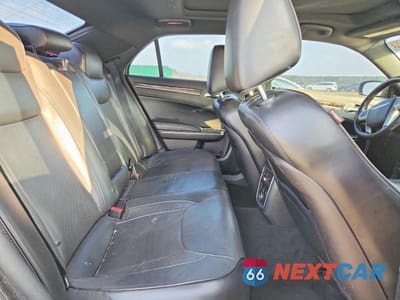 Zdjęcie 11 z 14 samochodu: 2014 CHRYSLER 300C VIN:2C3CCAEG7EH255459 - miniatura