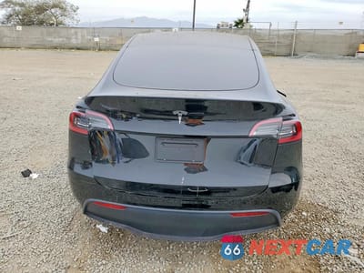 Zdjęcie 6 z 13 samochodu: 2024 TESLA MODEL Y VIN:7SAYGDED7RF160783 - miniatura