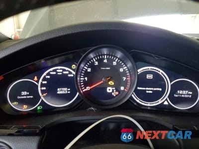 Zdjęcie 9 z 14 samochodu: 2019 PORSCHE CAYENNE VIN:WP1AA2AY5KDA17372 - miniatura