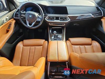 Zdjęcie 8 z 12 samochodu: 2019 BMW X5 XDRIVE40I VIN:5UXCR6C57KLL08683 - miniatura