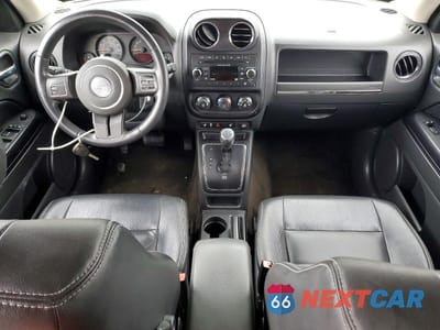Zdjęcie 8 z 14 samochodu: 2015 JEEP PATRIOT LATITUDE VIN:1C4NJPFA8FD400207 - miniatura