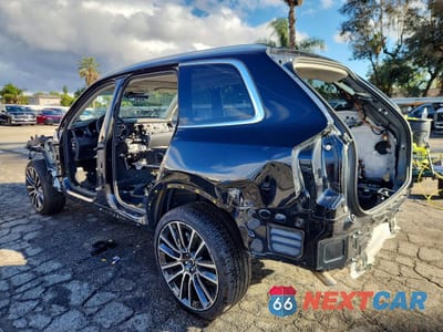 Drugie zdjęcie samochodu z przodu: 2025 VOLVO XC90 PLUS VIN:YV4062JB7S1370298 - miniatura