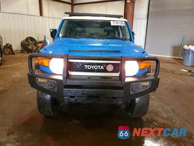 Piąte zdjęcie samochodu w środku: 2007 TOYOTA FJ CRUISER BASE VIN:JTEBU11F270011657 - miniatura