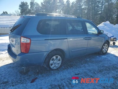 Trzecie zdjęcie samochodu z tyłu: 2010 KIA SEDONA LX VIN:KNDMG4C34A6334685 - miniatura