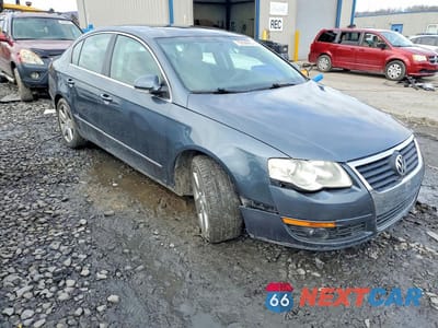 Czwarte zdjęcie samochodu z boku: 2009 VOLKSWAGEN PASSAT TURBO VIN:WVWJK73C39P042311 - miniatura