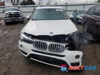 Piąte zdjęcie samochodu w środku: 2017 BMW X3 XDRIVE28I VIN:5UXWX9C33H0W76260 - miniatura