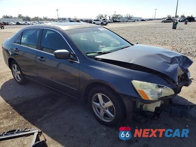 Czwarte zdjęcie samochodu z boku: 2004 HONDA ACCORD EX VIN:1HGCM56634A103487 - miniatura