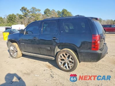 Drugie zdjęcie samochodu z przodu: 2011 CHEVROLET TAHOE K1500 LT VIN:1GNSKBE08BR342003 - miniatura