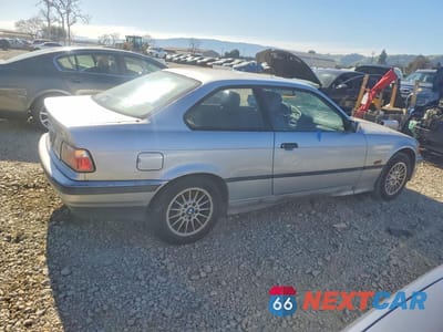 Trzecie zdjęcie samochodu z tyłu: 1996 BMW 3 SERIES VIN:WBABE7324TEY20909 - miniatura