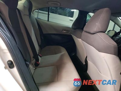 Zdjęcie 10 z 11 samochodu: 2021 TOYOTA COROLLA LE VIN:JTDEAMDE2MJ003918 - miniatura
