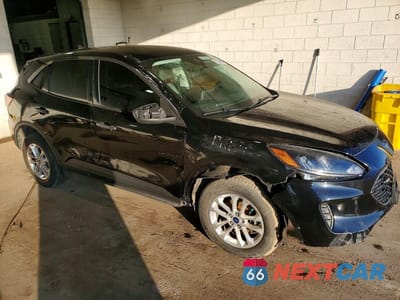Czwarte zdjęcie samochodu z boku: 2021 FORD ESCAPE SE VIN:1FMCU9G68MUA76169 - miniatura