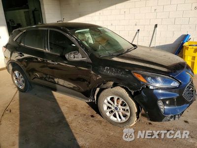 Czwarte zdjęcie samochodu z boku: 2021 FORD ESCAPE SE VIN:1FMCU9G68MUA76169 - miniatura