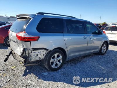 Trzecie zdjęcie samochodu z tyłu: 2017 TOYOTA SIENNA LE VIN:5TDKZ3DC8HS776308 - miniatura