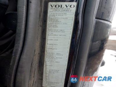 Zdjęcie 10 z 10 samochodu: 2017 VOLVO VNL SEMI TRUCK VIN:4V4NC9EJXHN967883 - miniatura