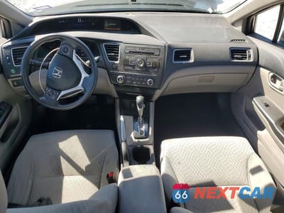 Zdjęcie 8 z 12 samochodu: 2015 HONDA CIVIC LX VIN:19XFB2F58FE265395 - miniatura