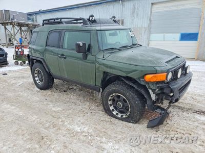 Czwarte zdjęcie samochodu z boku: 2011 TOYOTA FJ CRUISER VIN:JTEBU4BF1BK105445 - miniatura