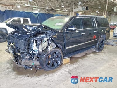 2019 CADILLAC ESCALADE ESV LUXURY 1GYS4HKJXKR202578 - główne zdjęcie licytacji z USA - miniatura