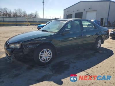 2001 TOYOTA CAMRY LE 4T1BG22K51U817937 - główne zdjęcie licytacji z USA - miniatura