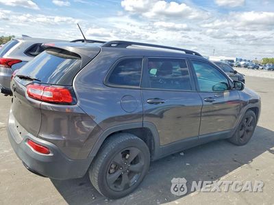 Trzecie zdjęcie samochodu z tyłu: 2018 JEEP CHEROKEE LATITUDE VIN:1C4PJLCB2JD542365 - miniatura