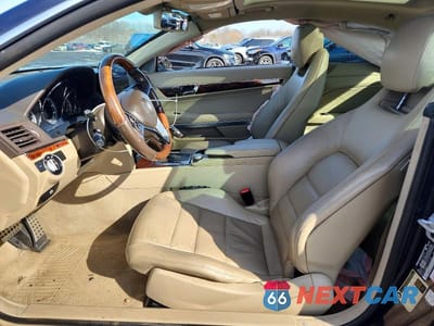 Zdjęcie 7 z 12 samochodu: 2012 MERCEDES-BENZ E 350 VIN:WDDKJ5KB6CF162336 - miniatura