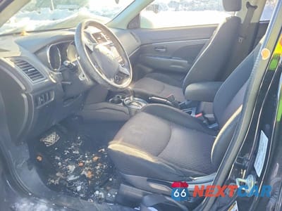 Zdjęcie 7 z 13 samochodu: 2017 MITSUBISHI RVR SE LIMITED VIN:JA4AJ4AW2HZ607997 - miniatura