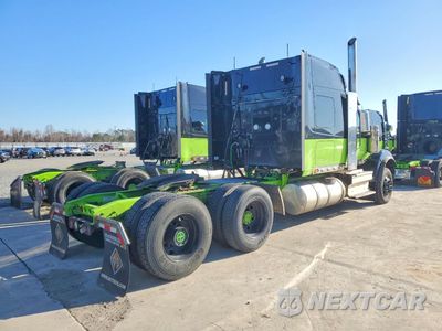 Czwarte zdjęcie samochodu z boku: 2023 INTERNATIONAL HX520 SEMI TRUCK VIN:3HSPAAPR7PN428663 - miniatura