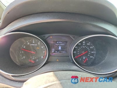 Zdjęcie 9 z 13 samochodu: 2019 KIA SEDONA LX VIN:KNDMB5C14K6539802 - miniatura